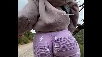 Big Ass Walking XVIDEOS