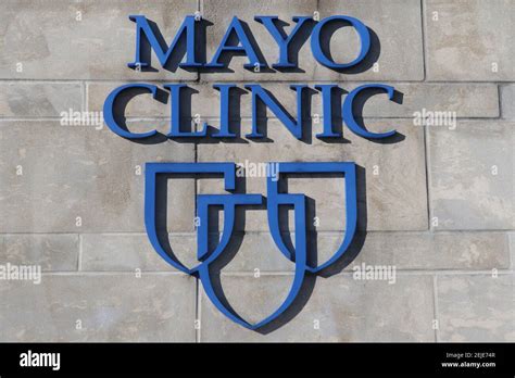 Mayo Clinic Logo Stock Photo Alamy