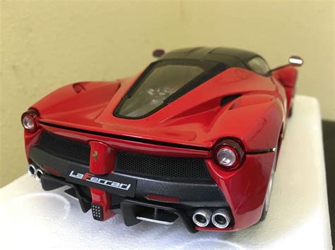 Hot Wheels Elite Ferrari Laferrari Red Limited Edition