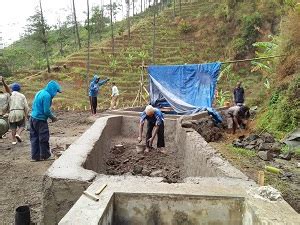 PEMBANGUNAN BAK PENAMPUNG AIR BERSIH PROGRAM SWADAYA MASYARAKAT Desa