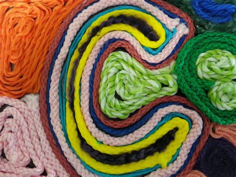We Care Arts: Mexican Yarn Painting