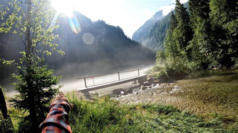 Dry Fly ONLY am Gebirgsbach in Österreich Bachforelle Saibling