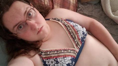 Eliza Shows You Her New Bikini Top With A Suprise Pornhub