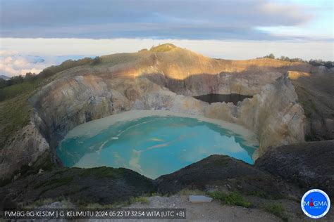 Aktivitas Gunung Kelimutu Meningkat PVMBG Umumkan Status Waspada