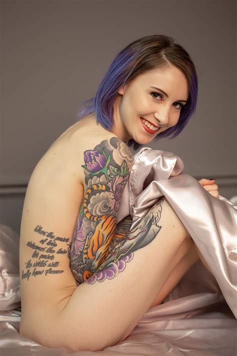 Reine In The Sheets Reine Bed Satin Sheets 056 Porn Pic