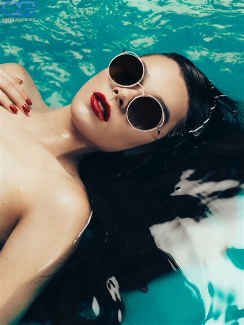 Hailee Steinfeld Nude Pictures Photos Playboy Naked Topless Fappening