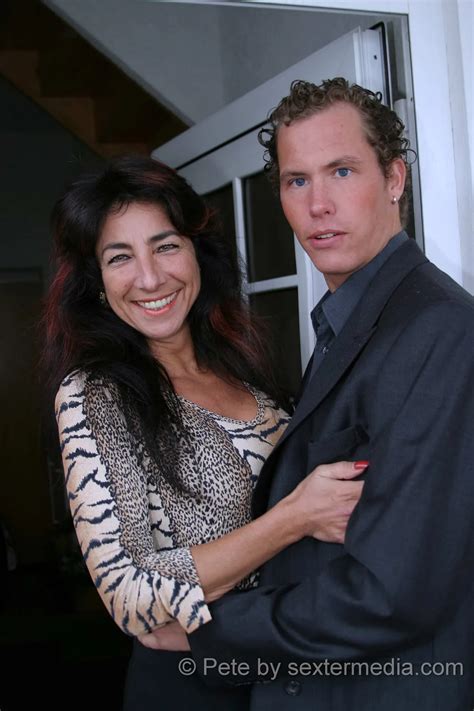 The Horny Milf Dance Teacher A Threesome Fuck To The Music Nude Pics Xhamster