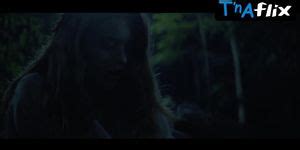 Olivia Welch Lesbian Scene In Fear Street Part Three Tnaflix