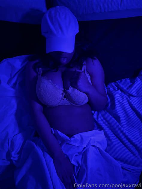 Onlyfans Indian T H I C C Poojaxxravi Hotchocolate Nude Photo