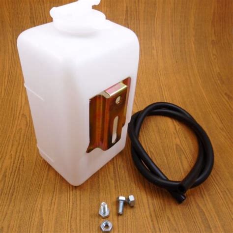 Universal Coolant Bottle Recovery Reservoir Radiator Overflow Bottle