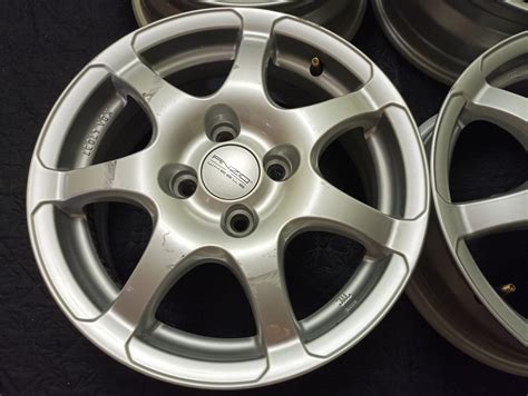 4x100 R15 6J ET42