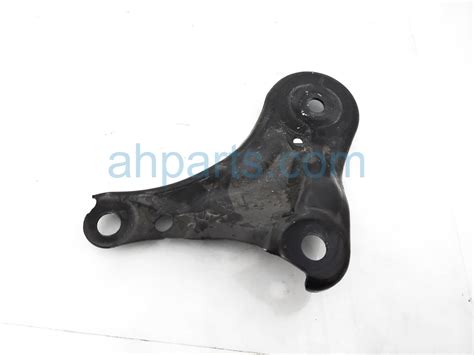 sold  honda pilot enginemotor driver subframe stay mount bracket