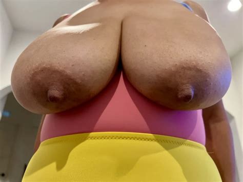 Huge Tits Milf 68 Pics XHamster