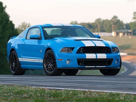Ford Mustang Shelby GT500 (2013) - pictures, information & specs