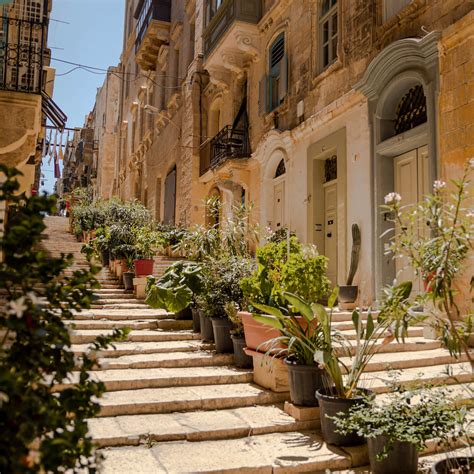 Is Malta Worth Visiting? 5 Reasons Why You Should Visit Malta