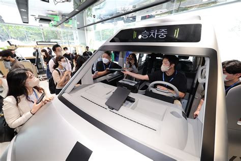 [포토] 현대차가 선보인 다양한 PBV(목적 기반 모빌리티) - 대한경제