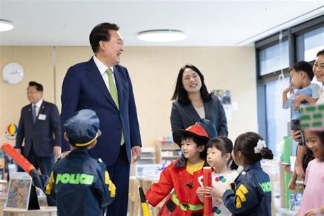 尹 인구 국가비상사태 대응 컨트롤타워 인구전략기획부 신설 한국일보