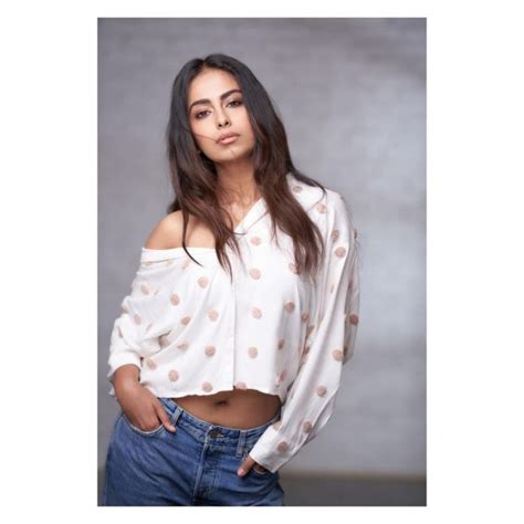 Avika Gor Hot Red Dress Images Stills Pics