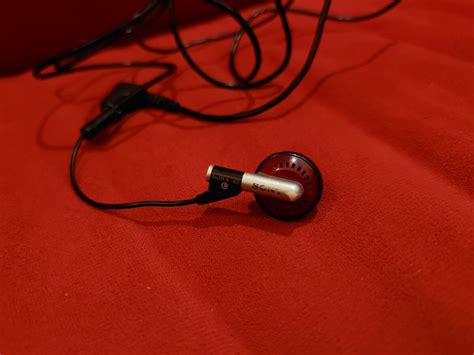 全体的に状態が悪いSONYMDR E262 NUDE vintage earphone headphone ソニー レトロ イヤホン イヤフォン WALKMAN ウォークマン WM の