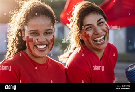 Female Football Supporters Banque De Photographies Et Dimages à Haute