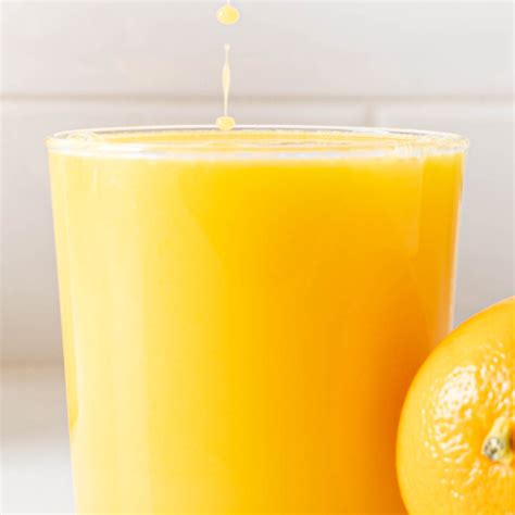 Fresh Squeezed Orange Juice No Juicer Needed