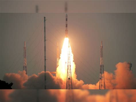 Isros Pslv C47 Successfully Launches Cartosat 3 And 13 Commercial