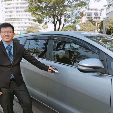 7 Seater Wedding Car Rental In Ho Chi Minh Car Rental Vietnam