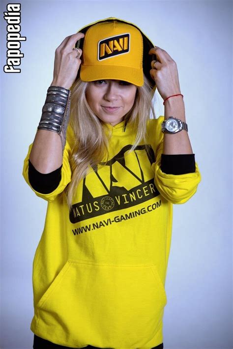 Polina Logunova Nude Leaks Photo 935029 Fapopedia