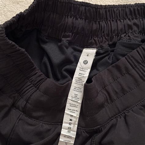 Lululemon Hotty Hot Low Rise Lined Shorts Depop