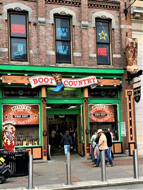 5 BEST Drinks Nashville, TN has to Offer - Easy Drinks and Appetizers