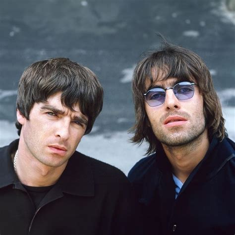 oasis release wonderwall
