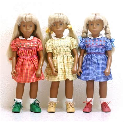 Sasha Sasha Sasha Blonde No Navel Trio