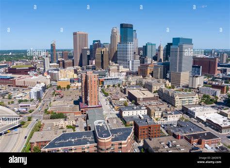 Minneapolis Birds Eye View Map Of Minneapolis Minnesota Vintage Birds