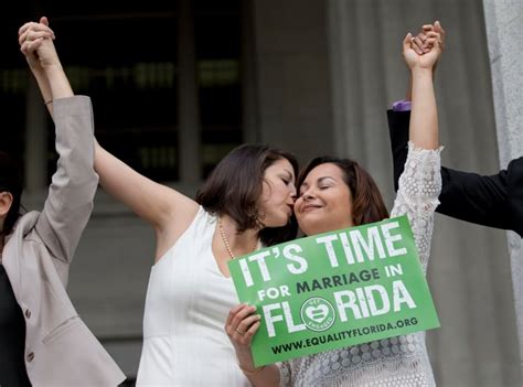 Florida Cities Begin Issuing Marriage Licences To Same Sex Couples Cbc News