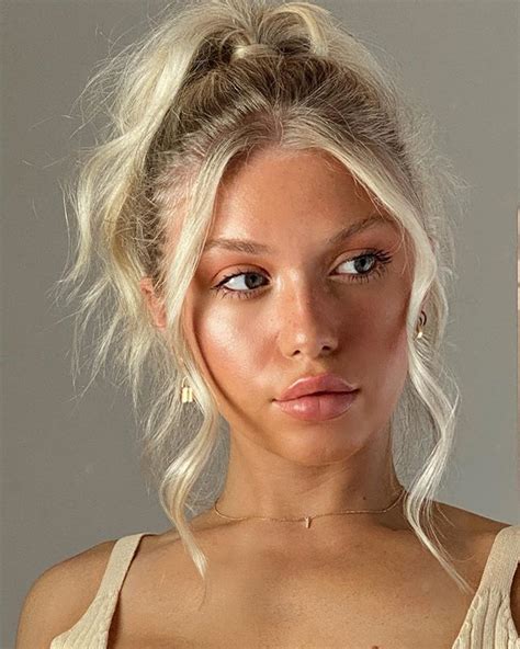 Pin By On Brown Blonde Hair Hairstyle Hair Inspiration