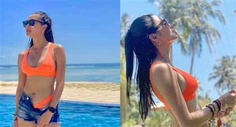 7 Hot New Kim Chiu Bikini Pics