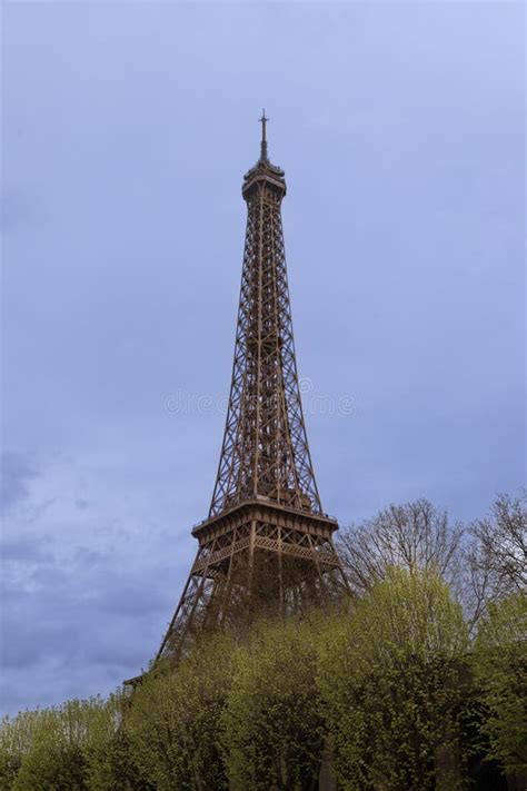 Eiffel Tower At Springtime In Paris Stock Image Image Of Springtime