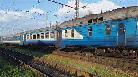 ДР1А-223 їде на приміський вокзал з головного вокзалу - YouTube