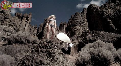 Naked Mercedes McNab In Thirst