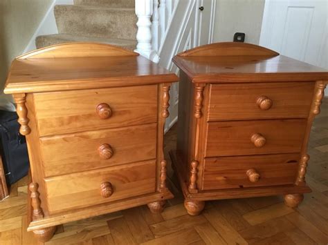 Antique Pine Bedside Tables Image To U