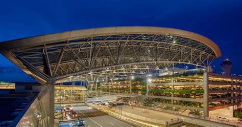 PDX: 5 Things We Love about Portland International Airport - Stuck at ...
