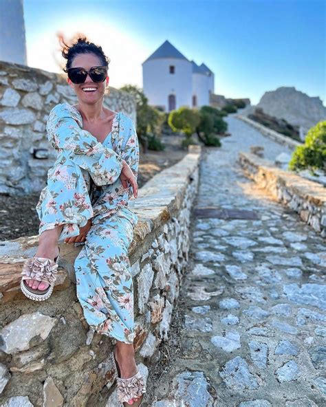 Katarzyna Cichopek pochwaliła się zdjęciem w bikini a wszyscy patrzą tylko na ten szczegół Wpadka