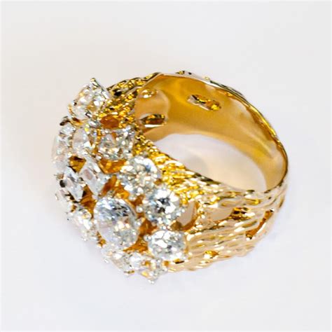 Crystal Golden Nugget Ring - Memphis Mansion