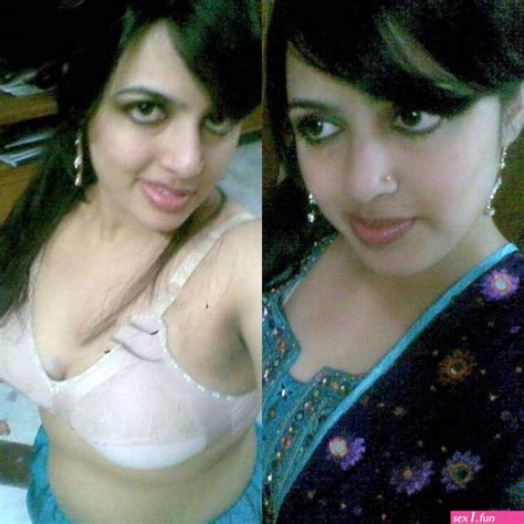 Pakistani Wife Nude Pics Free Sex Photos And Porn Images At SEX1 FUN