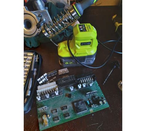 Паяльник RYOBI ONE+ R18SOI-0 5133004382 - выгодная цена, отзывы ...