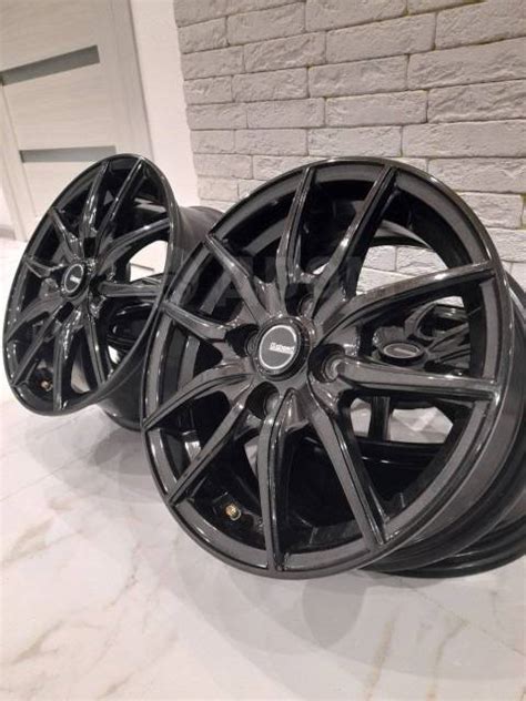 В красивом черном цвете Фирменные HOT Stuff G Speed 14 1 шт Ширина диска 5 5 Вылет ET