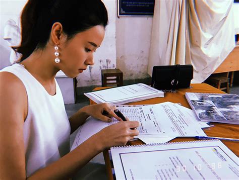 Cựu hot girl Midu có gì khi 30 tuổi Sự nghiệp kinh doanh hoành tráng