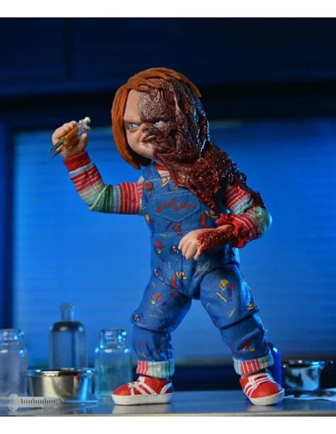 Comprar Figura Chucky TV Series Chucky el muñeco diabólico Neca Mil