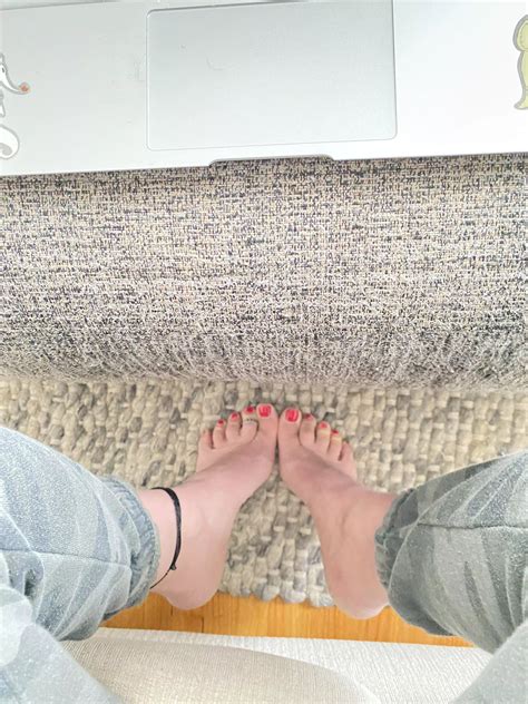 Come Kiss Night Night Nudes Feet NUDE PICS ORG