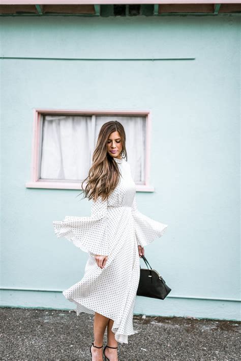 All the bell sleeves - Mint Arrow